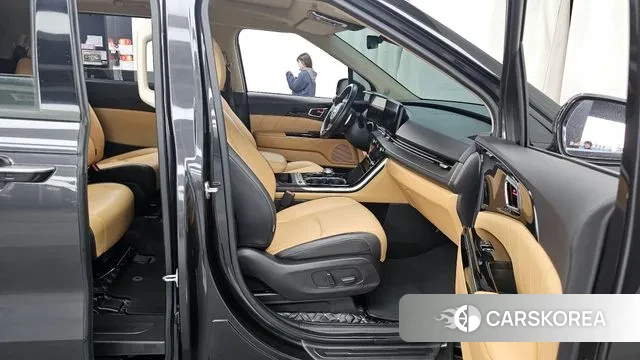 Kia Carnival 4th generation 2021 Серый из Кореи, фото 2