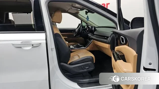 Kia Carnival 4th generation 2020 Белый из Кореи, фото 2