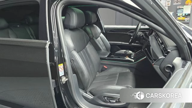 Audi A8 (D5) 2021 Черный из Кореи, фото 2