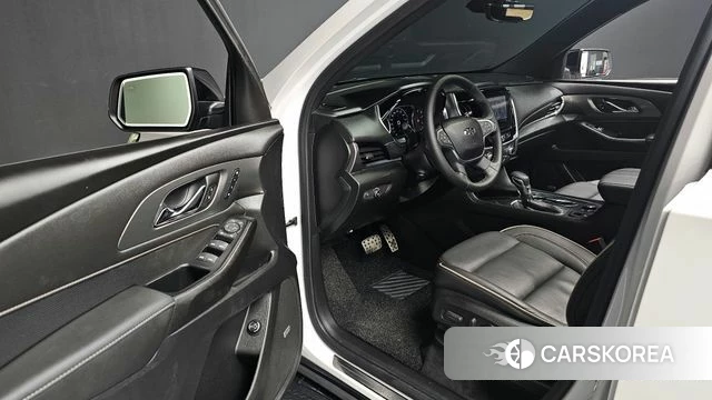 Chevrolet (GM Daewoo) Traverse 2023 Белый из Кореи, фото 2