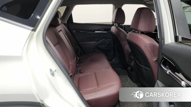 Kia Seltos 2021 Белый из Кореи, фото 2