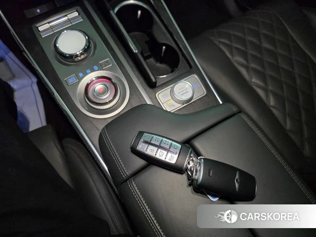 Genesis GV80 2023 Белый из Кореи, фото 2