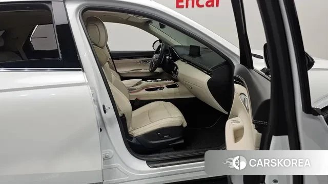 Genesis GV70 2021 Белый из Кореи, фото 2