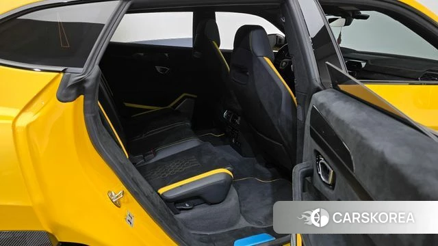 Lamborghini Urus 2024 Желтый из Кореи, фото 2