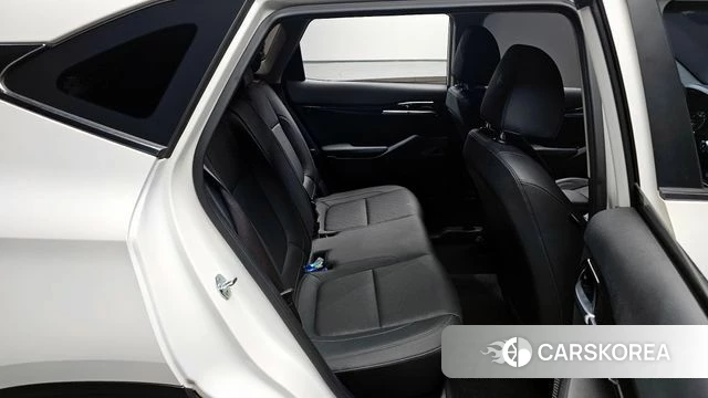 Kia Seltos 2022 Белый из Кореи, фото 2