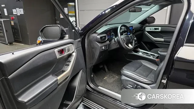 Ford Explorer 6th Generation 2020 Черный из Кореи, фото 2