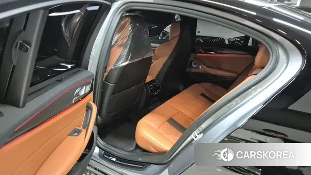 BMW M5 (F90) 2022 Серый из Кореи, фото 2