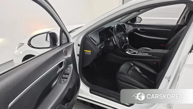 Hyundai Sonata (DN8) 2020 Белый из Кореи, фото 2