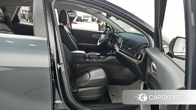 Kia Sportage 5th Generation 2024 Серый из Кореи, фото 2