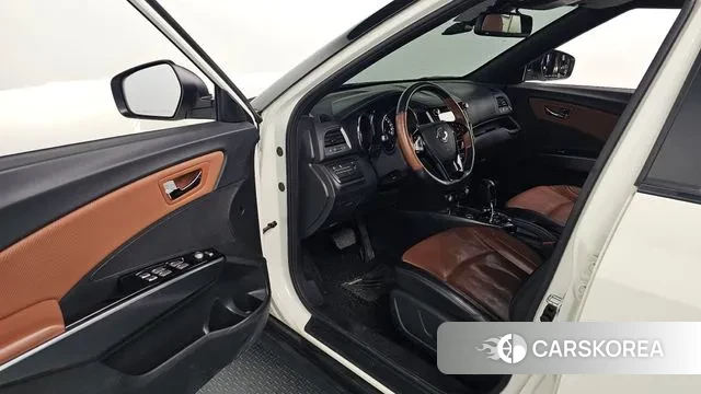 Ssangyong Tivoli Armor 2018 Белый из Кореи, фото 2