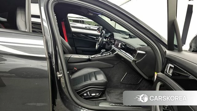 Porsche Panamera (971) 2018 Серый из Кореи, фото 2