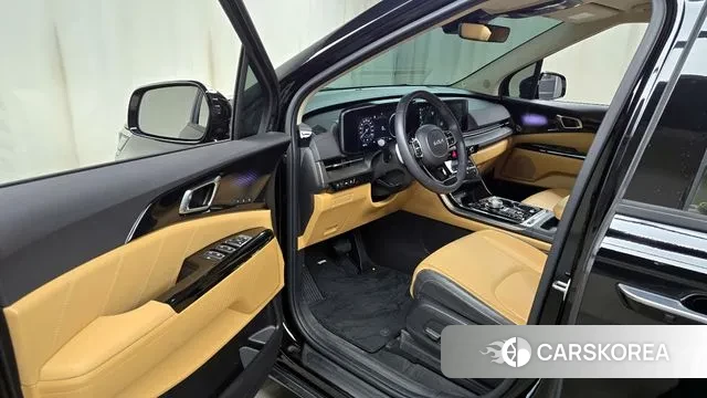 Kia Carnival 4th generation 2023 Черный из Кореи, фото 2