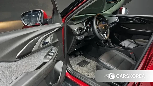 Chevrolet (GM Daewoo) Trailblazer 2021 Красный из Кореи, фото 2