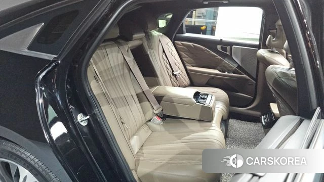 Kia K8 Hybrid 2022 Черный из Кореи, фото 2