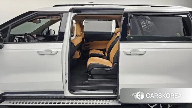 Kia Carnival 4th generation 2021 Белый из Кореи, фото 2