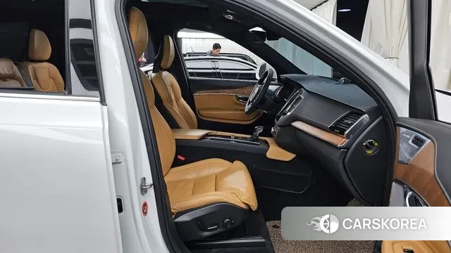 Volvo XC90 second Generation 2020 Белый из Кореи, фото 2