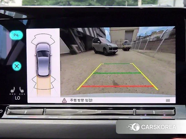 Volkswagen Golf 8th Generation 2024 Белый из Кореи, фото 2