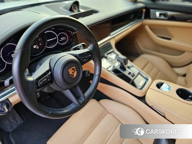 Porsche Panamera (971) 2022 Белый из Кореи, фото 2