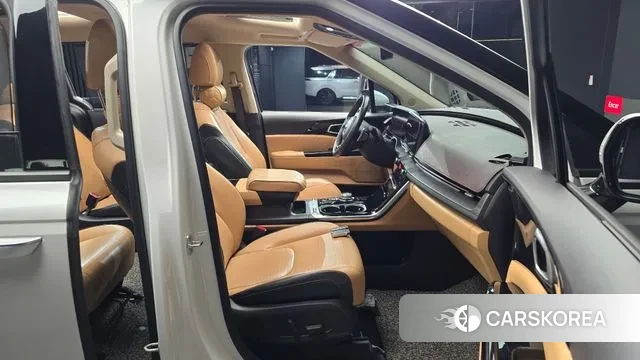 Kia Carnival 4th generation 2020 Белый из Кореи, фото 2