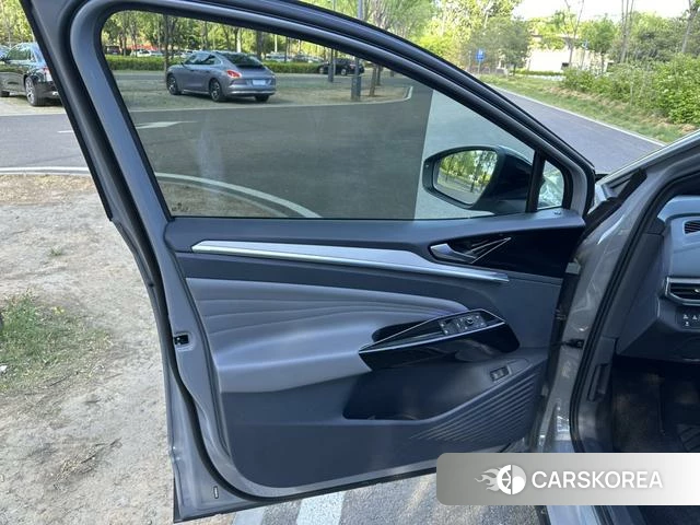 Volkswagen ID.4 CROZZ 2022 Темно-серый из Китая, фото 2