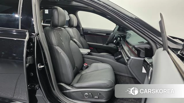 Hyundai Grandeur Hybrid (GN7) 2025 Черный из Кореи, фото 2