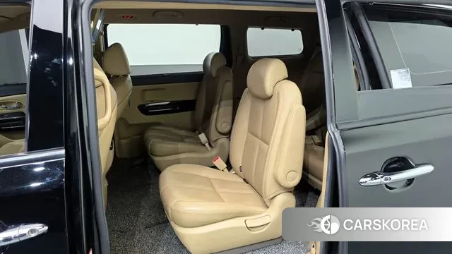 Kia The New Carnival 2019 Черный из Кореи, фото 2