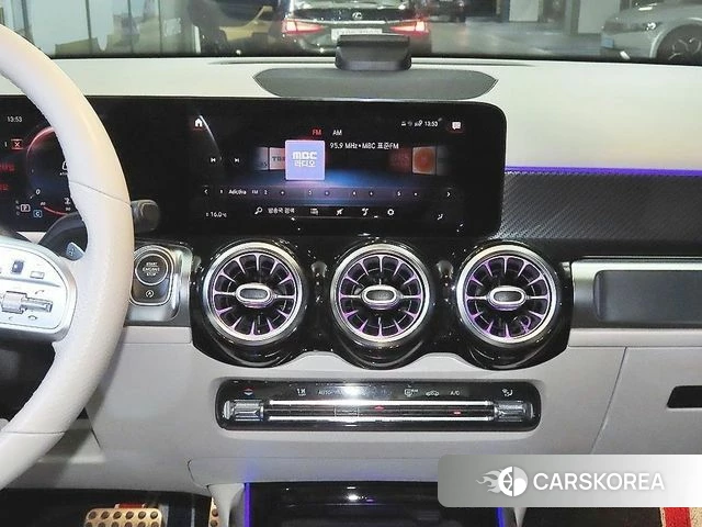 Mercedes-Benz GLB-Class X247 2021 Белый из Кореи, фото 2