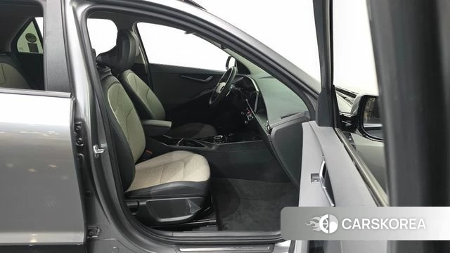 Kia Di Ol Nu Niro 2023 Серый из Кореи, фото 2