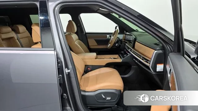 Hyundai Santa Fe (MX5) 2023 Серый из Кореи, фото 2