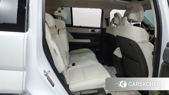 Hyundai Santa Fe (MX5) 2024 Белый из Кореи, фото 2