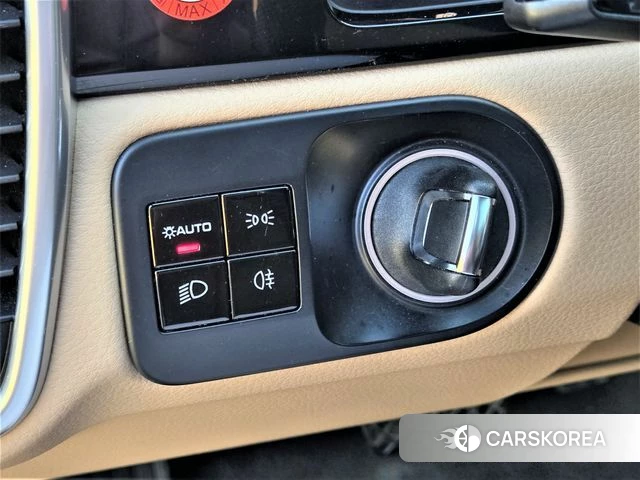 Porsche Cayenne (PO536) 2021 Красный из Кореи, фото 2
