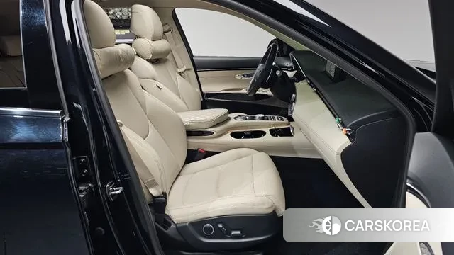 Genesis GV70 2021 Черный из Кореи, фото 2