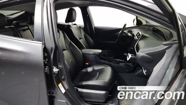 Toyota Prius 4th Generation 2018 Серый из Кореи, фото 2