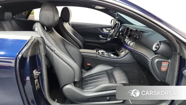 Mercedes-Benz E-Class W213 2018 Черный из Кореи, фото 2