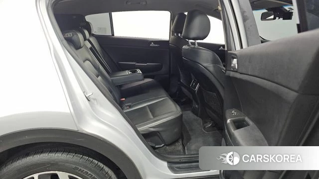 Kia Sportage The Bold 2019 Серебряный из Кореи, фото 2
