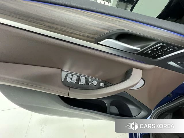 BMW X3 id 4207986 из Китая 2