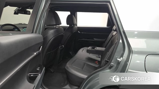 Ssangyong Torres 2023 Зеленый из Кореи, фото 2