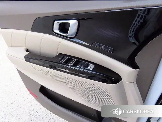 Kia Carnival 4th generation 2023 Белый из Кореи, фото 2