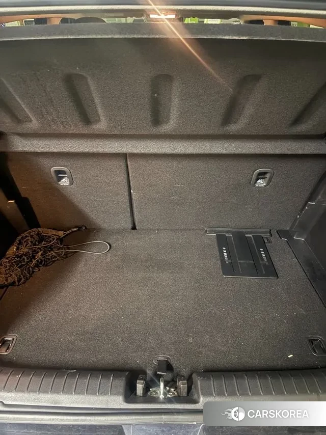 Hyundai Venue 2020 Белый двухцветный из Кореи, фото 2