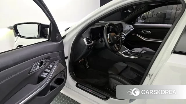 BMW 3 Series (G20) 2024 Белый из Кореи, фото 2