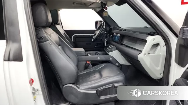 Land Rover Defender (L663) 2021 Белый из Кореи, фото 2