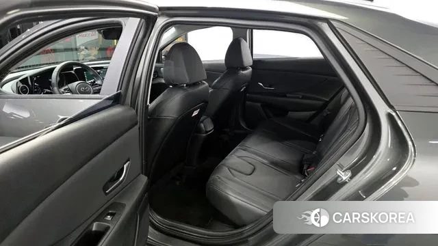 Hyundai Avante Hybrid (CN7) 2021 Серый из Кореи, фото 2