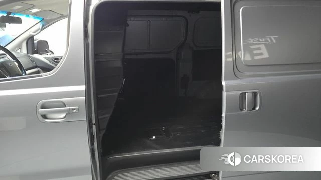 Hyundai The New Grand Starex 2019 Серебряный из Кореи, фото 2