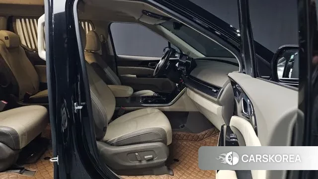 Kia Carnival 4th generation 2021 Черный из Кореи, фото 2