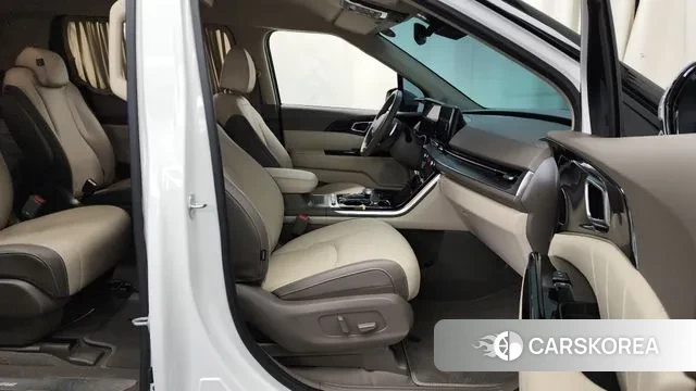 Kia Carnival 4th generation 2023 Белый из Кореи, фото 2