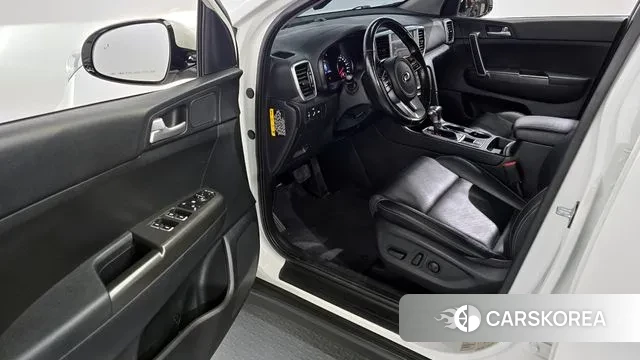 Kia Sportage The Bold 2018 Белый из Кореи, фото 2