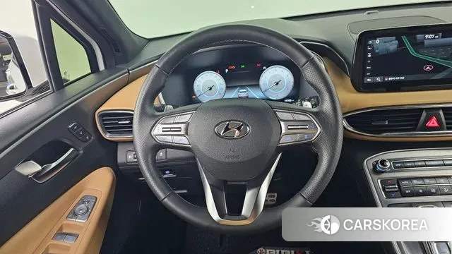 Hyundai The New Santa Fe 2023 Белый из Кореи, фото 2