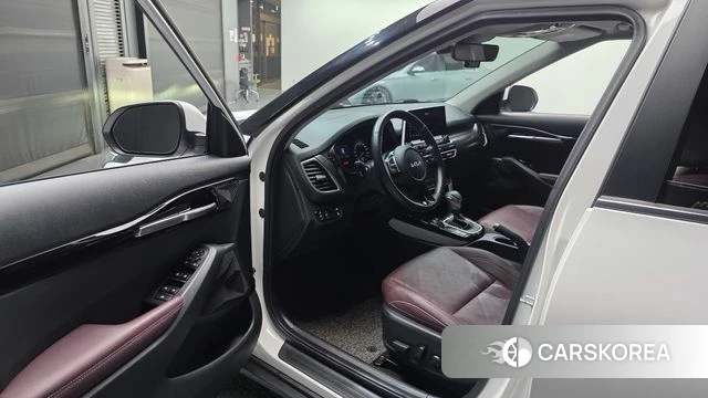 Kia Seltos 2021 Белый из Кореи, фото 2