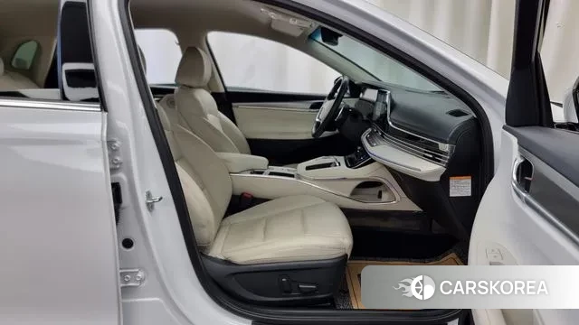 Hyundai The New Grandeur IG Hybrid 2021 Белый из Кореи, фото 2