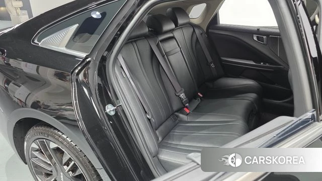 Kia The New K8 Hybrid 2025 Черный из Кореи, фото 2